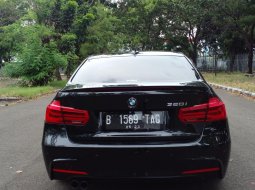 BMW 320i SPORT AT HITAM 2017 6