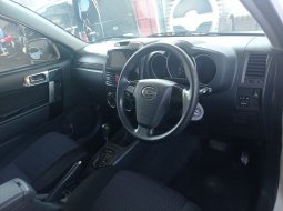 Daihatsu Terios R A/T ( matic ) 2016 Putih Km 68rban Mulus Siap Pakai Good Condition 3