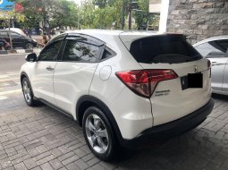 Jual mobil Honda HR-V E 2017 bekas, Jawa Timur 5