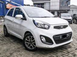 Kia Picanto SE 2012 5