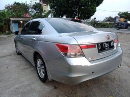 Jual Honda Accord VTi 2010 harga murah di Jawa Barat 3