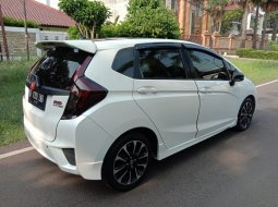 Honda Jazz RS 1.5 cc Automatic Thn.2017 / 2016 4