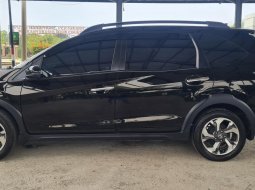 Honda BR-V 1.5 E CVT 2016 / 2017 / 2018 Wrn Hitam Tgn1 Pjk Pjg TDP 35Jt 4