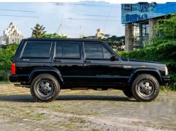 Jeep Cherokee 1995 Jawa Timur dijual dengan harga termurah 7