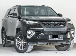 Toyota Fortuner 2.7 TRD AT 2018 2