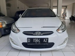 Jual mobil Hyundai Grand Avega GL 2012 bekas, Jawa Barat 9