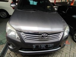 Toyota Kijang Innova G 2012 1