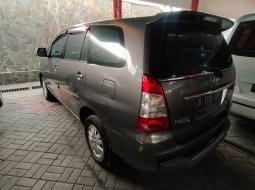 Toyota Kijang Innova G 2012 6