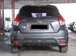 Toyota Yaris S 2016 Hatchback 2