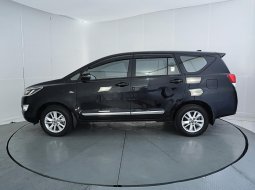 Toyota Innova 2.0 V MT 2018 Hitam 3