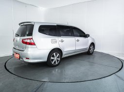 Nissan Grand Livina 1.5 XV MT 2017 Silver 9