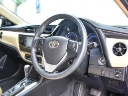 Toyota Corolla Altis V 2019 5