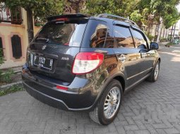 Mobil Suzuki SX4 2012 Cross Over terbaik di Jawa Timur 3