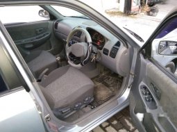 Jual cepat Hyundai Accent GLS 2004 di Jawa Timur 10