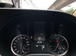 Jual mobil Mercedes-Benz Vito Tourer 2019 bekas, DKI Jakarta 13