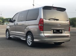 Hyundai H-1 XG 2016 Silver Diesel 6