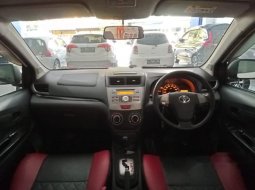 Jual mobil bekas murah Toyota Avanza Veloz 2015 di Jawa Timur 7