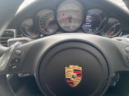 Jual Porsche Panamera 2010 harga murah di DKI Jakarta 10