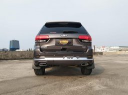 Jual mobil bekas murah Jeep Grand Cherokee Summit 2013 di DKI Jakarta 10