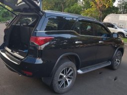 Jual Toyota Fortuner SRZ 2018 harga murah di DKI Jakarta 3