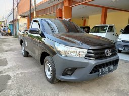 Toyota Hilux S-Cab 2.0 L M/T BENSIN 2018 5