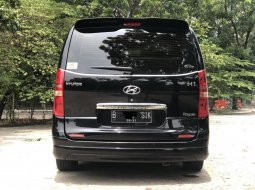 Hyundai H-1 Royale 2016 Hitam 5