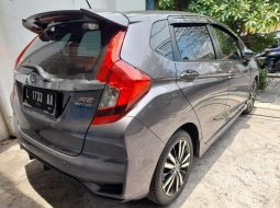 Mobil Honda Jazz 2019 RS dijual, Jawa Timur 5