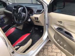 Daihatsu Xenia 1.3 R Deluxe AT Kredit Termurah 7