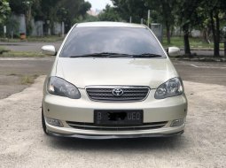 Toyota Corolla Altis E At 2004 Gold 2