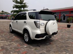 Daihatsu Terios R M/T 2016 5