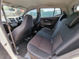 Daihatsu Ayla 1.2L R MT 2017 Hatchback 8