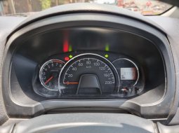 Daihatsu Ayla 1.2L R MT 2017 Hatchback 9