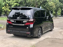 Toyota Alphard GS 2013 Hitam 5