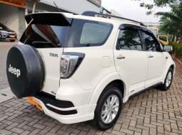 Daihatsu Terios R Deluxe 1.5AT 2017 DP Minim 3