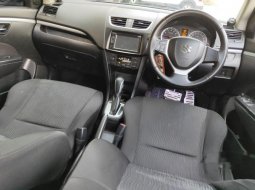 Mobil Suzuki Swift 2014 GX dijual, Jawa Barat 2