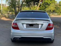 Mercedes-Benz C-250 2012 Silver 5