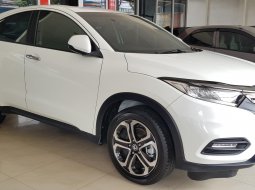 Honda HRV Special Edition A/T ( Matic ) 2021 Putih Km 12rban Mulus Siap Pakai 2