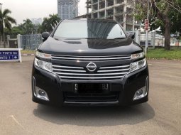 Nissan Elgrand Highway Star 2011 Hitam 2