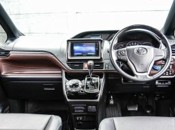 Toyota Voxy CVT 2020 MPV 5