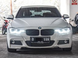 BMW 3 Series 320i M Sport 2015 5