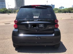 Smart fortwo At 2010 Hitam 4