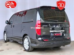 Hyundai H1 Royal CRDi 2.5 A/T 2016 10