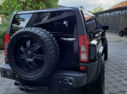 Hummer H3 2010 4