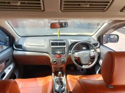 DAIHATSU XENIA 1.3 R MT 2016 HITAM 8