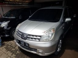 Nissan Grand Livina 2009 Banten dijual dengan harga termurah 3