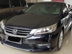 Honda Accord 2.4 VTIL A/T ( Matic ) 2014 Hitam Km 57rban Siap Pakai Good Condition 3