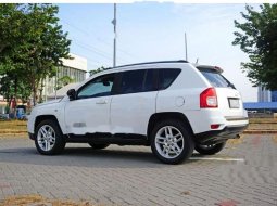 Mobil Jeep Compass 2012 Limited terbaik di Jawa Timur 1