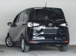 Toyota Sienta G CVT 2018 4