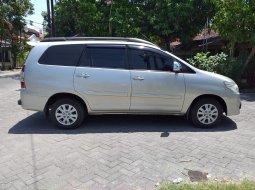 Toyota Kijang Innova 2.0 G 2014 Silver 3