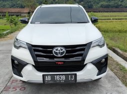 Fortuner VRZ TRD 2017 2